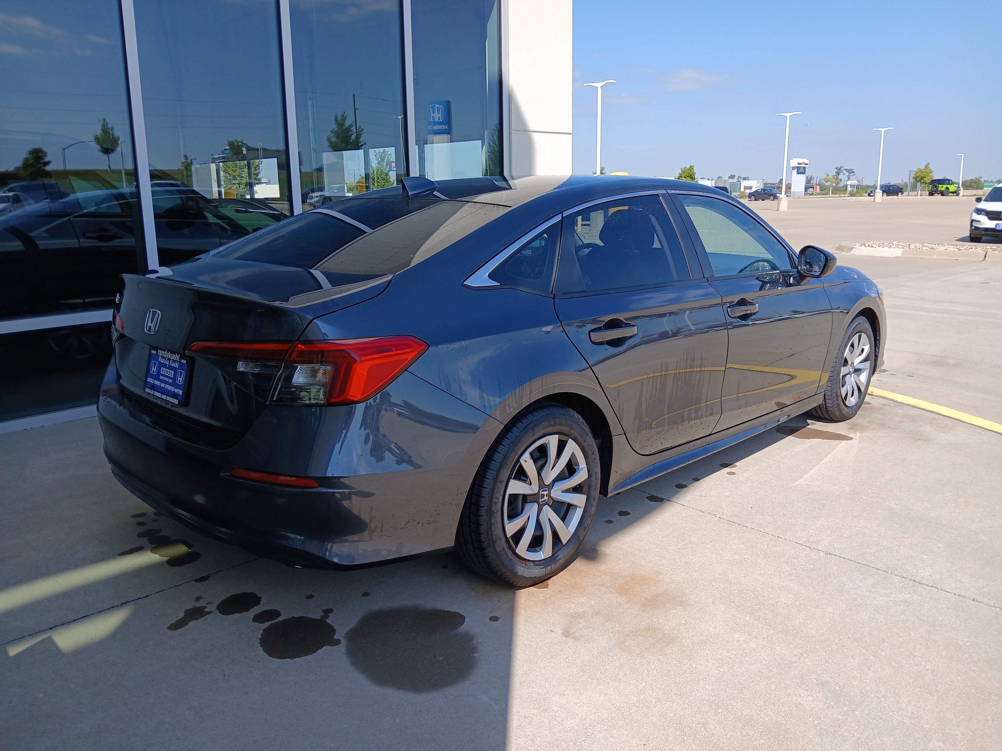 Used 2024 Honda Civic LX image 7