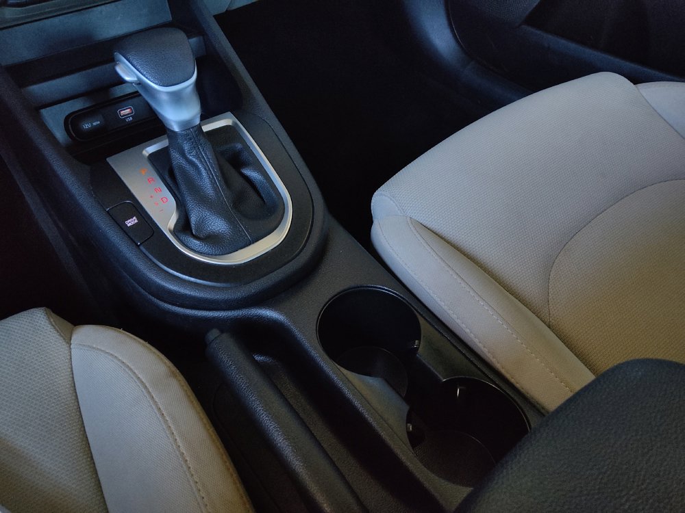 Used 2022 Kia Forte LXS FWD image 26