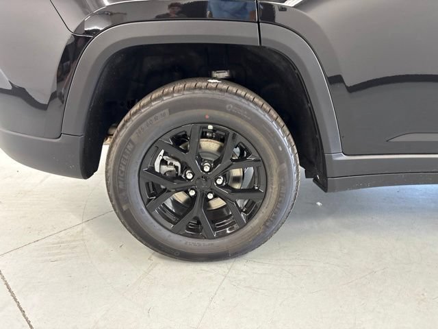 New 2026 Jeep Grand Cherokee Altitude AWD/4WD image 10
