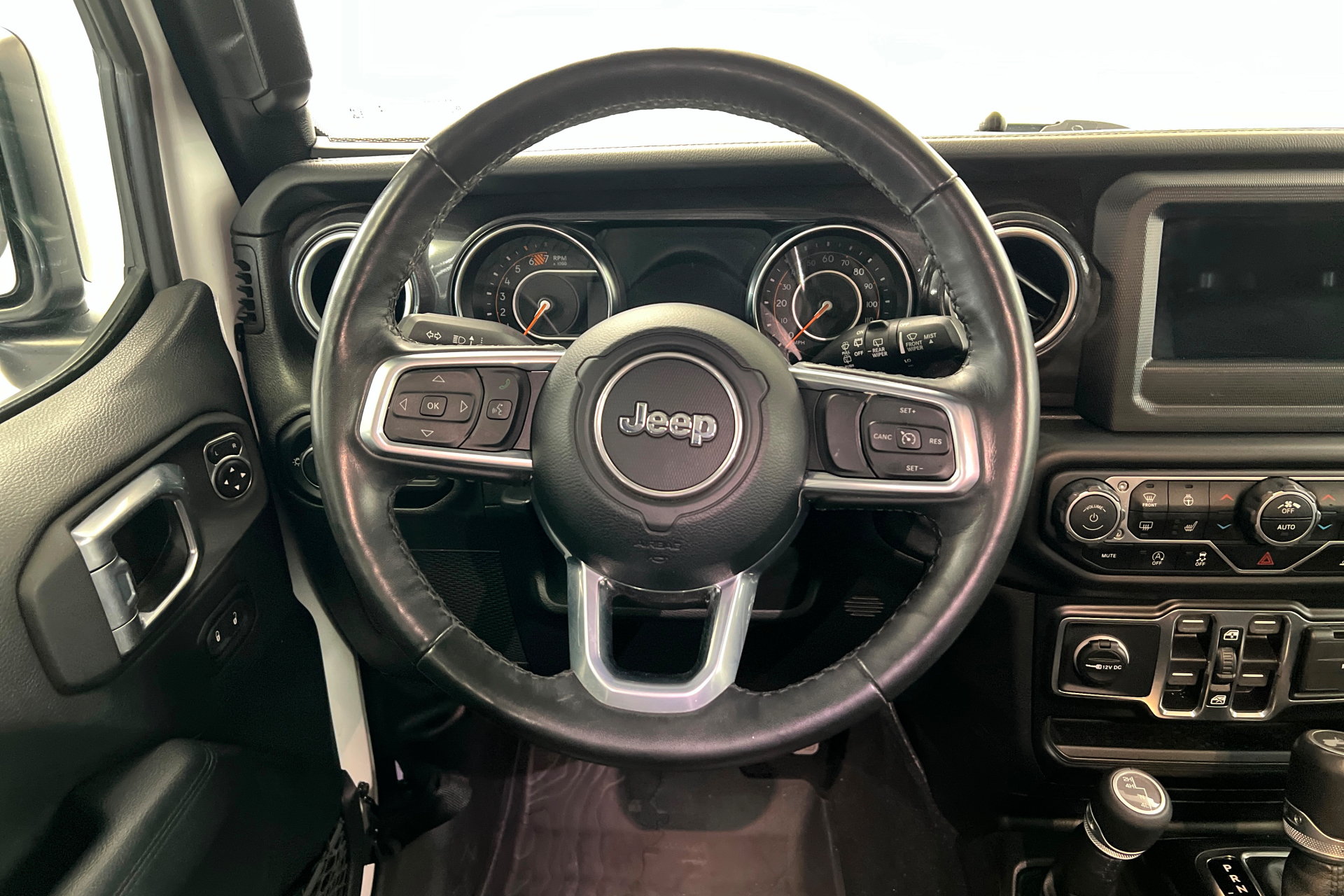 Certified 2021 Jeep Wrangler Unlimited Sahara AWD/4WD image 12