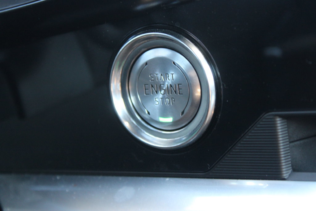 Used 2024 Chevrolet Corvette Stingray Preferred Cpe RWD image 37
