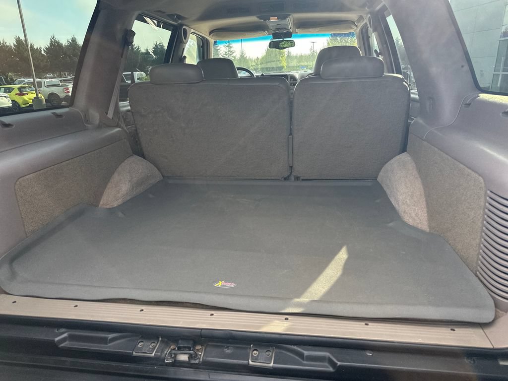 Used 1999 Chevrolet Tahoe Z71 w/ Comfort & Security Pkg AWD/4WD image 18