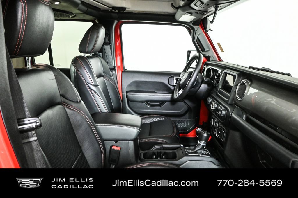 Used 2020 Jeep Wrangler Unlimited Sahara image 21