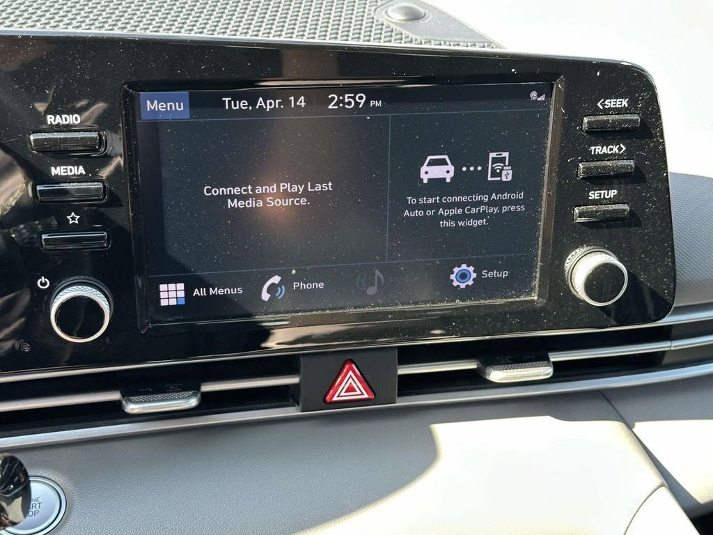 Used 2021 Hyundai Elantra SEL w/ Convenience Package FWD image 18