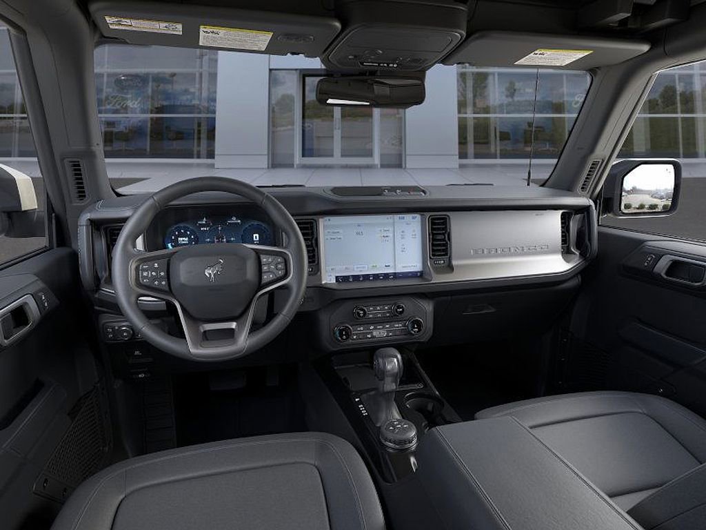 New 2026 Ford Bronco Outer Banks image 9