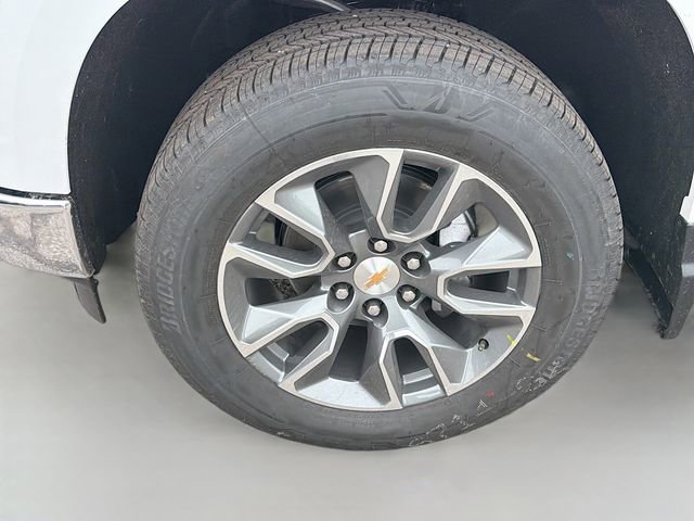 New 2026 Chevrolet Silverado 1500 LT image 32