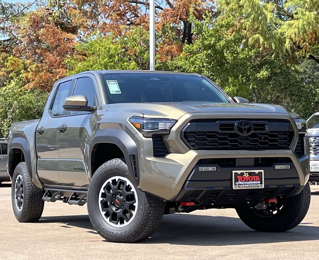 New 2026 Toyota Tacoma TRD Off-Road AWD/4WD image 2
