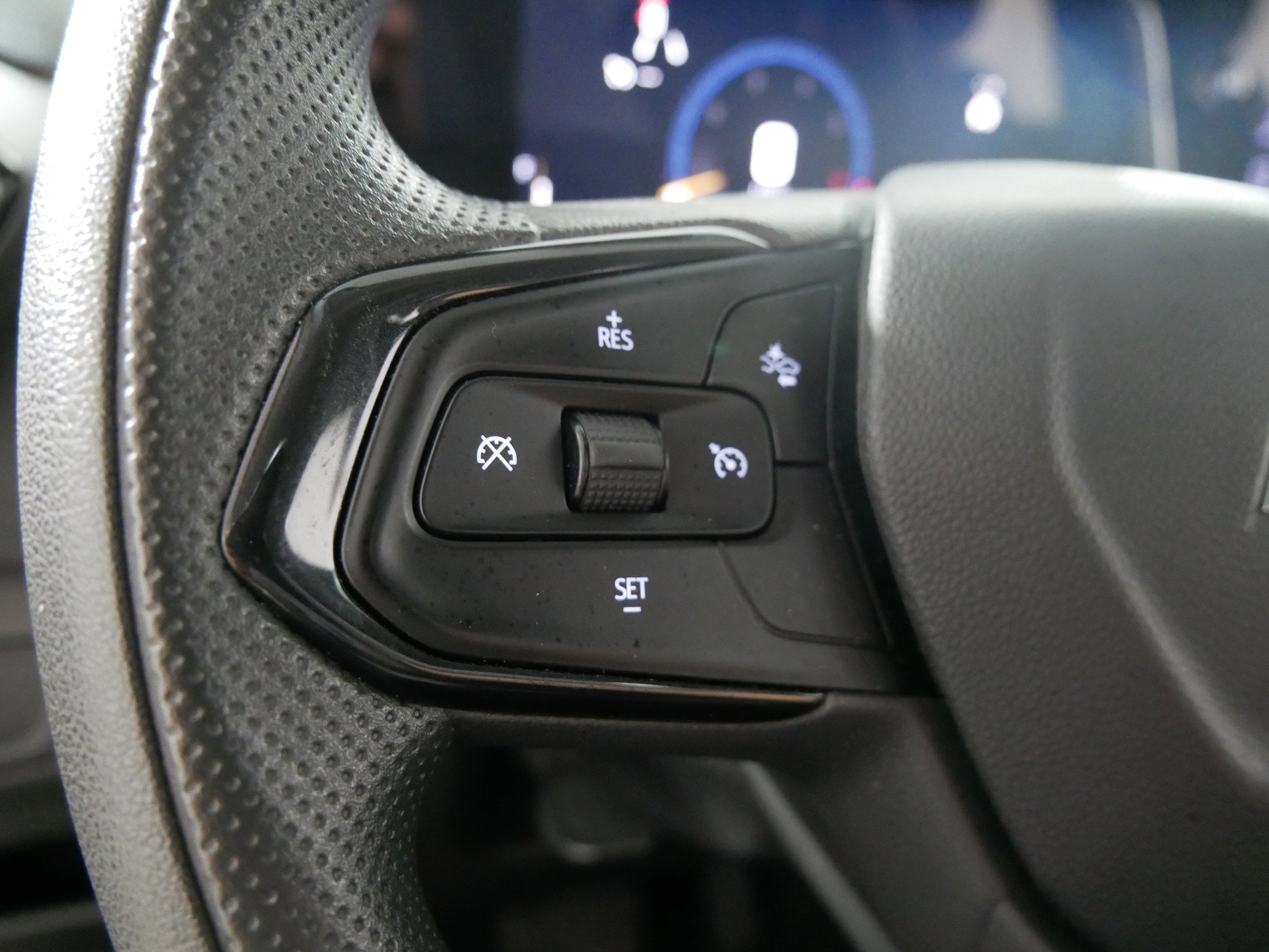 Used 2025 Chevrolet TrailBlazer LT image 27