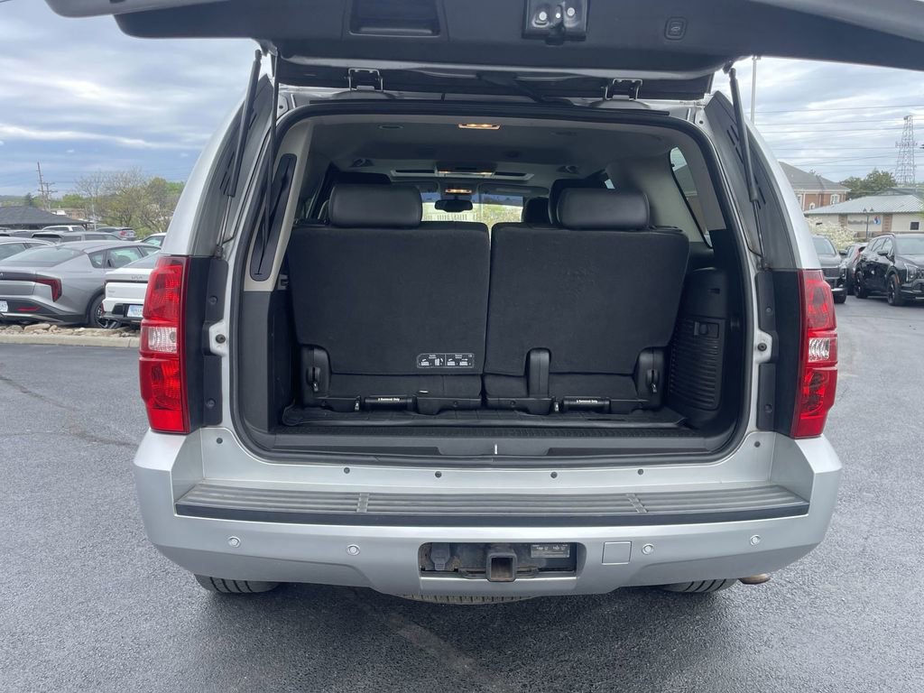 Used 2013 Chevrolet Tahoe LT AWD/4WD image 38