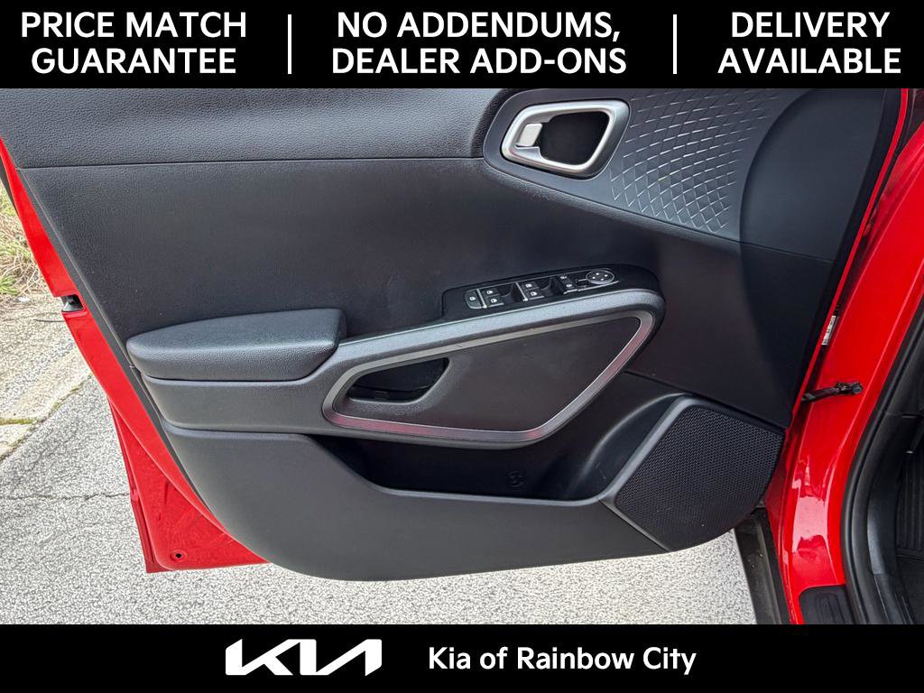 Used 2021 Kia Soul S image 13