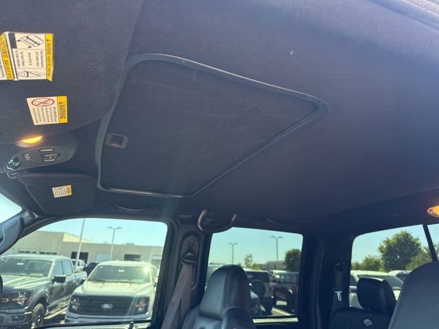 Used 2004 Ford F250 Harley-Davidson AWD/4WD image 22