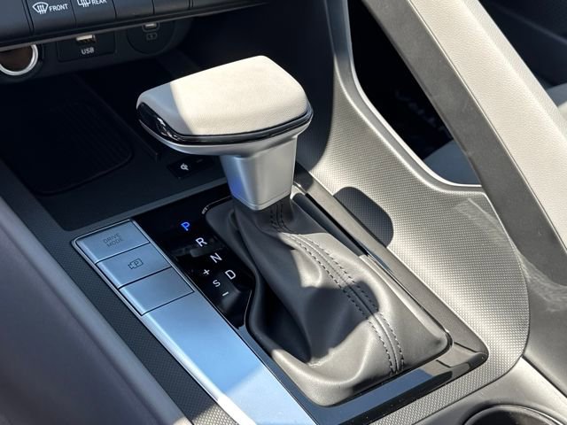 New 2026 Hyundai Elantra Sport FWD image 13