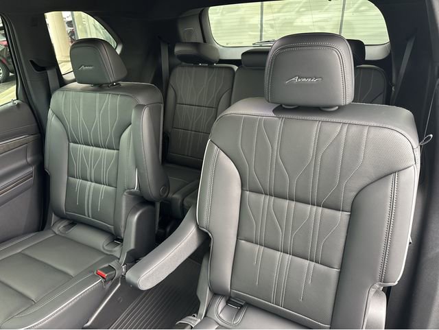 New 2026 Buick Enclave Avenir w/ Super Cruise Package FWD image 18