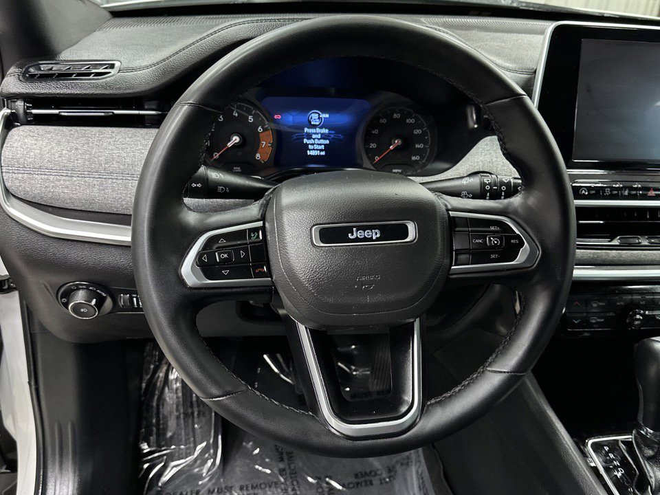 Used 2025 Jeep Compass Latitude w/ Convenience Group image 7