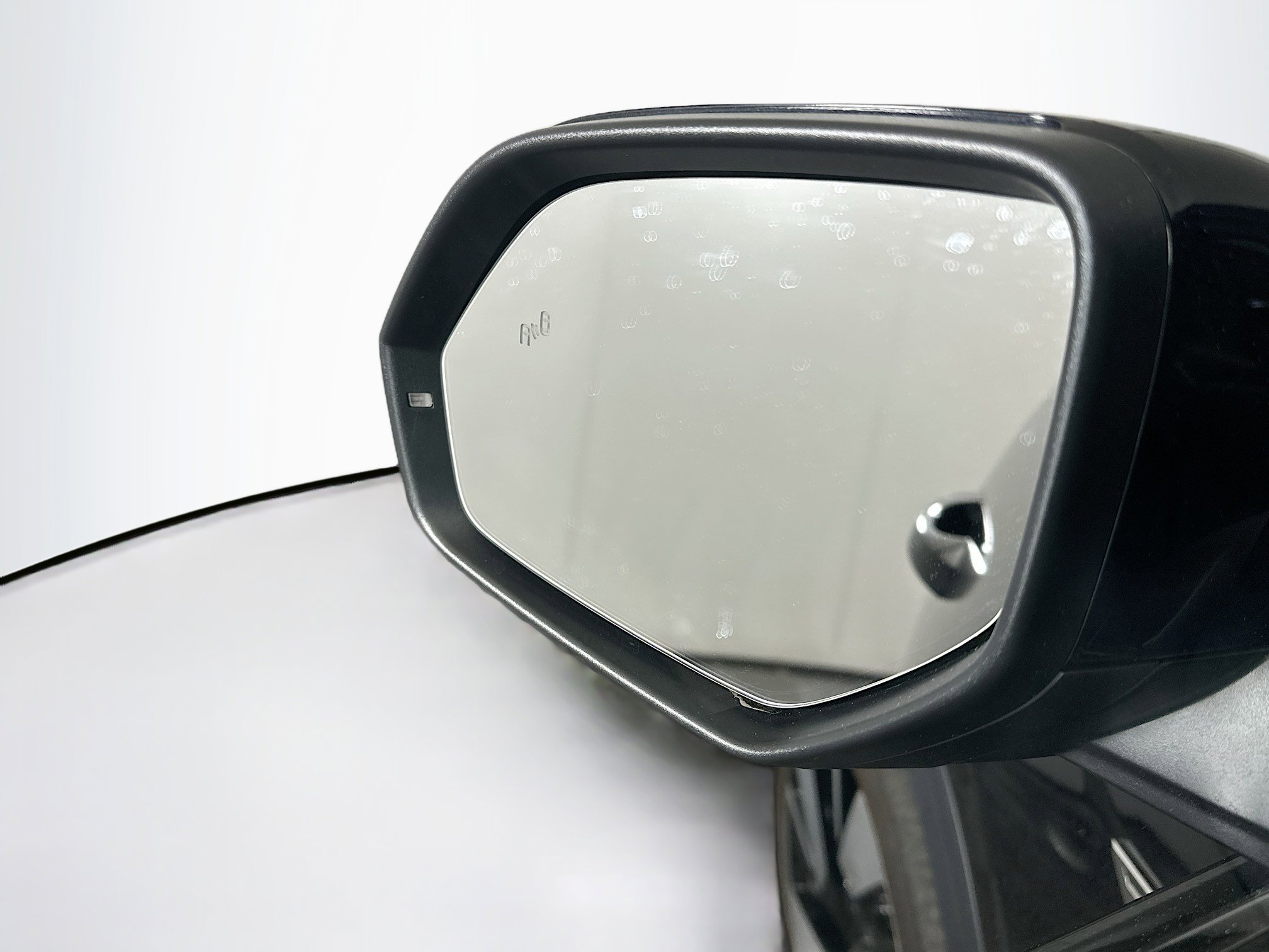 Used 2025 Volkswagen Atlas Cross Sport SE image 16