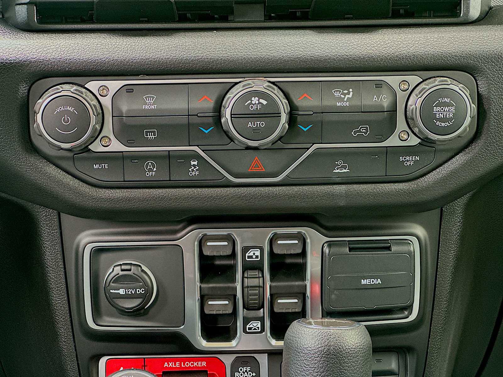New 2026 Jeep Gladiator Sport AWD/4WD image 16