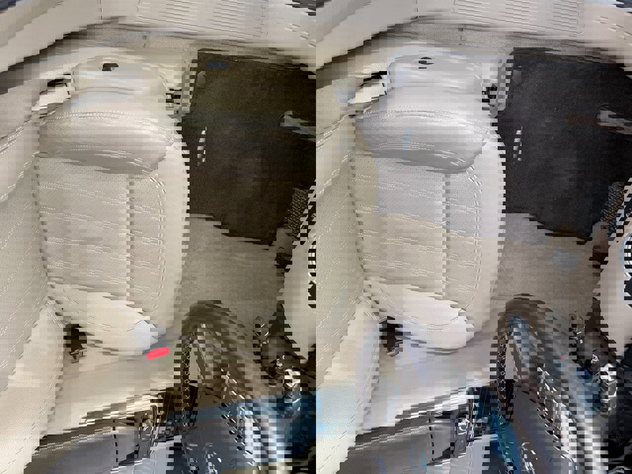 Used 2016 Mercedes-Benz GL 450 4MATIC image 24