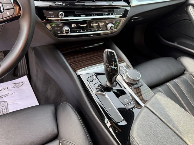 Used 2018 BMW 540i RWD image 24