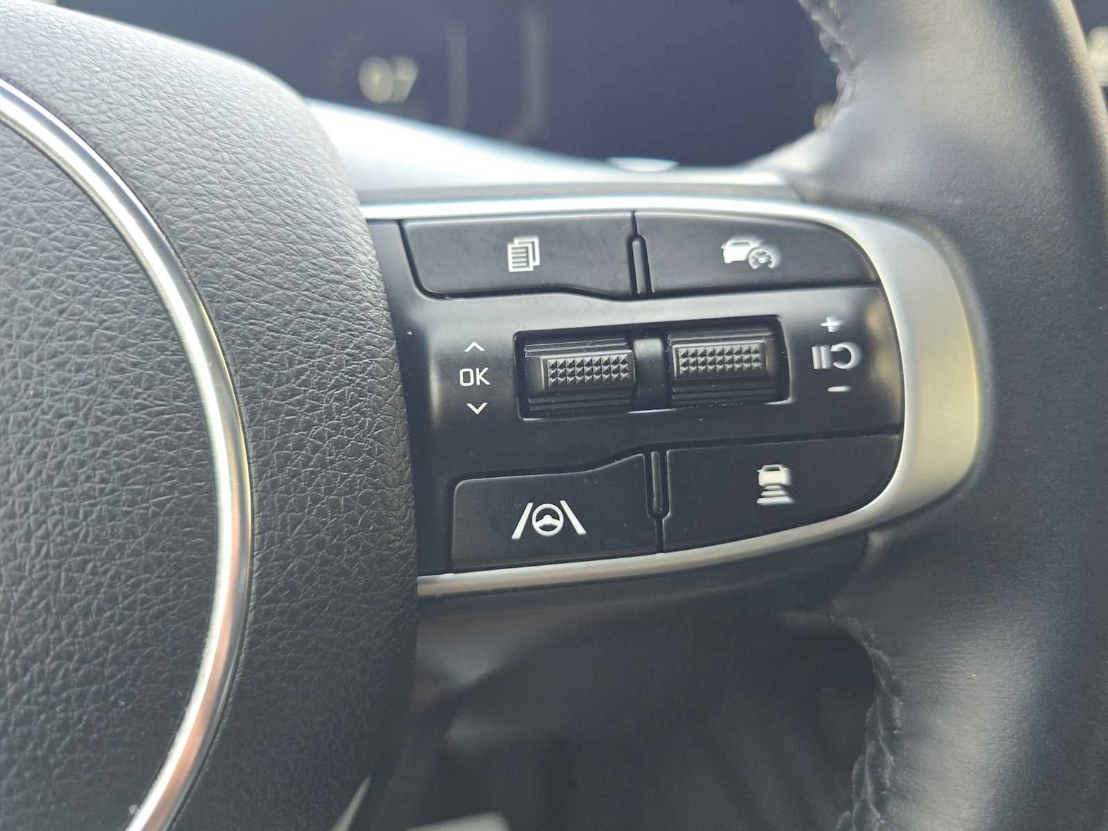 Used 2026 Kia K5 GT w/ GT1 Package FWD image 31