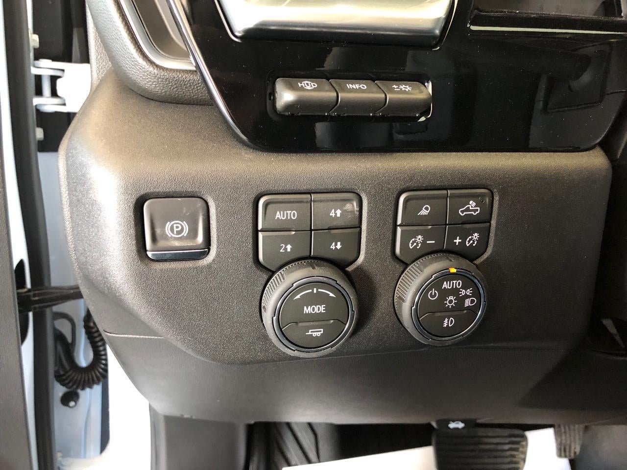 New 2026 Chevrolet Silverado 1500 LTZ AWD/4WD image 16