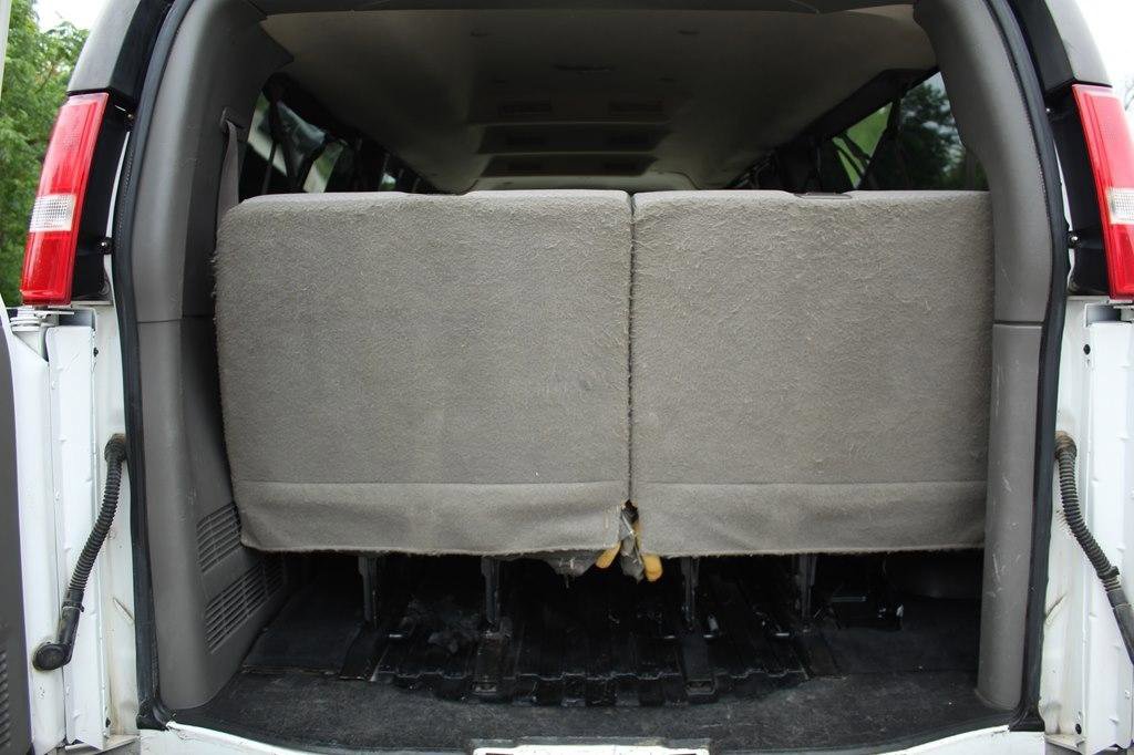 Used 2019 Chevrolet Express 3500 LT w/ LT Preferred Equipment Group image 21