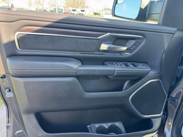 New 2026 RAM 1500 Laramie AWD/4WD image 8