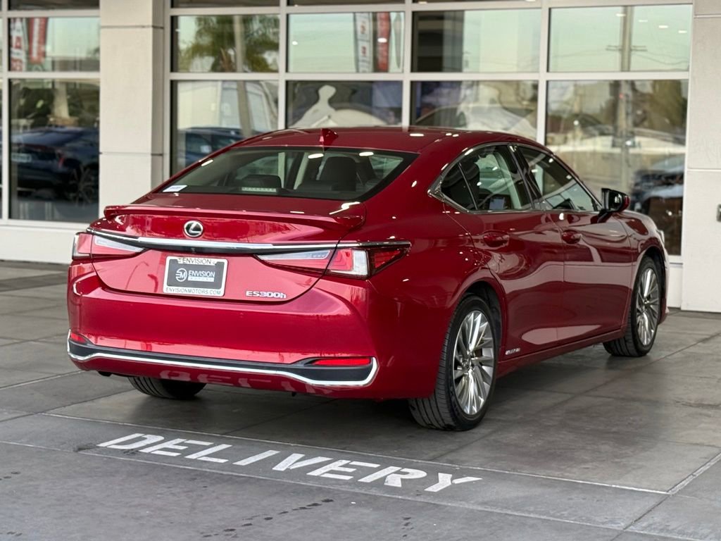 Used 2019 Lexus ES 300h 300h Luxury image 12
