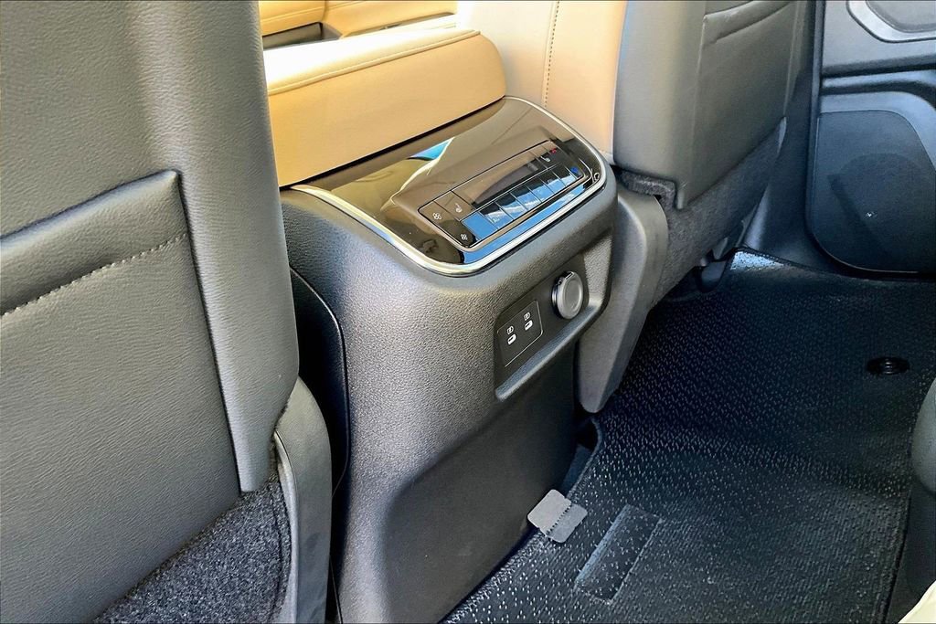 Used 2025 INFINITI QX80 Pure image 34