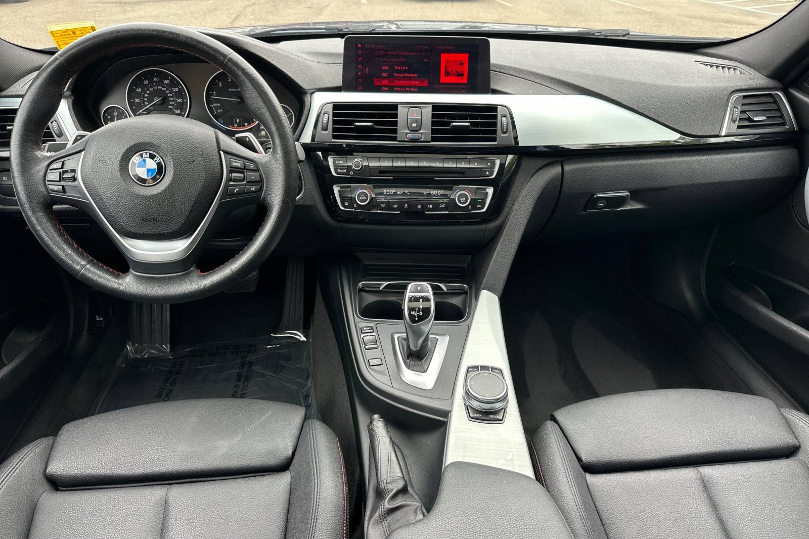 Used 2018 BMW 330i Sedan w/ Convenience Package RWD image 17
