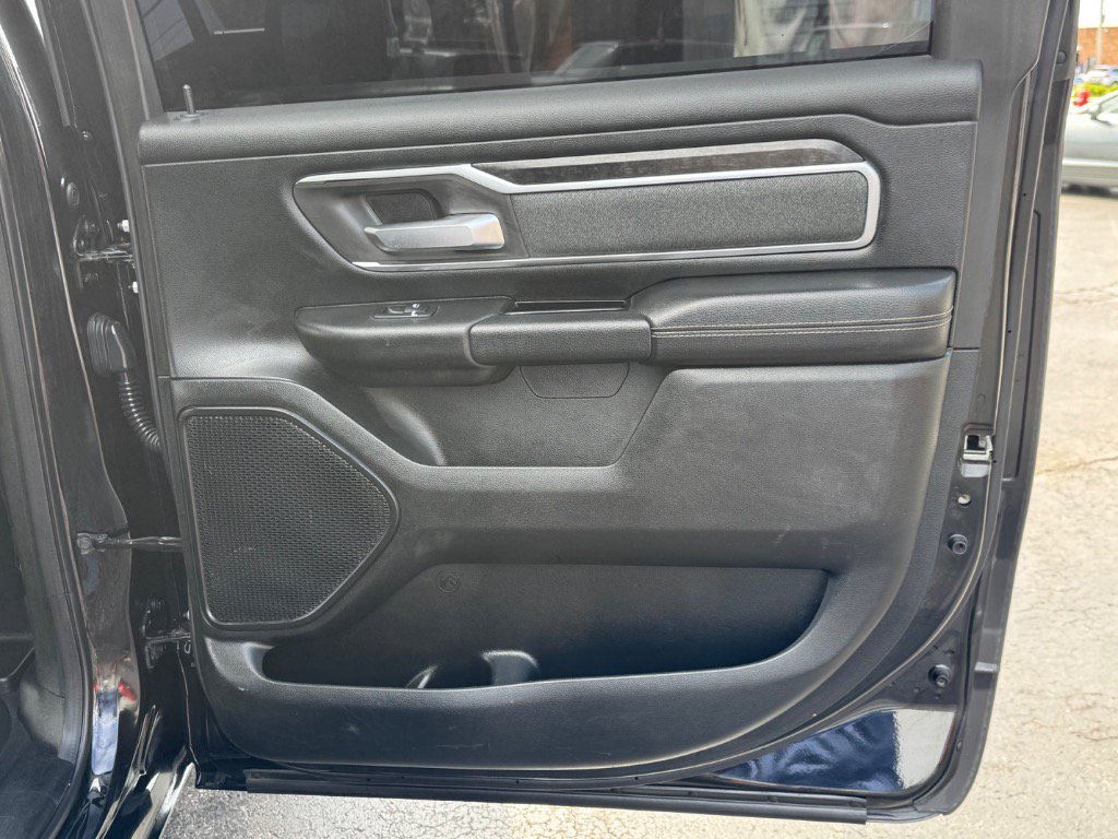 Used 2019 RAM 1500 Big Horn AWD/4WD image 17