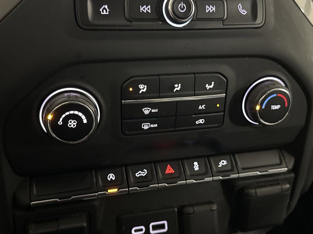 Used 2021 Chevrolet Silverado 1500 Custom w/ Safety Confidence Package AWD/4WD image 16