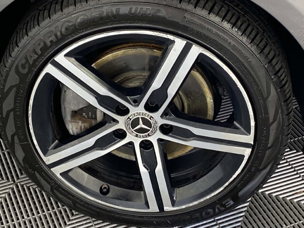 Used 2020 Mercedes-Benz CLA 250 4MATIC image 27