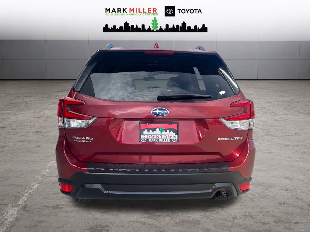 Used 2019 Subaru Forester Premium w/ All-Weather Package AWD/4WD image 4