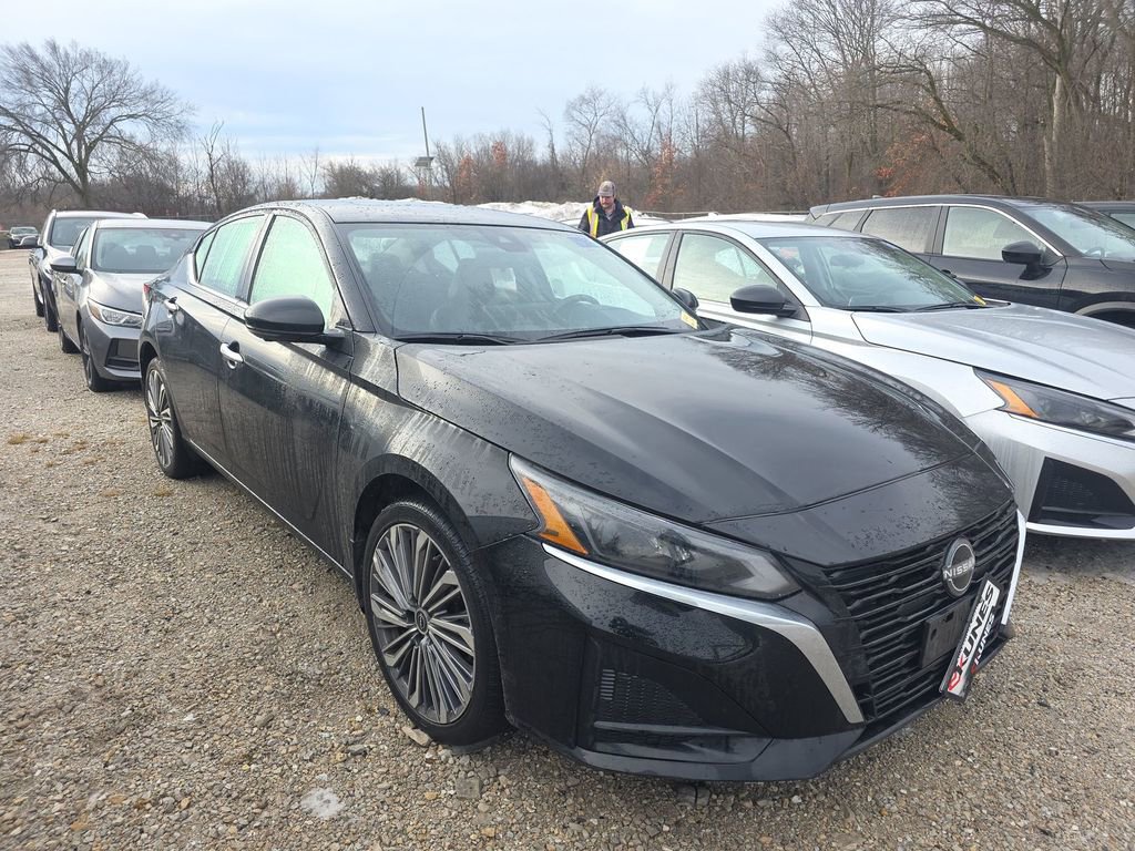 Used 2024 Nissan Altima 2.5 SL image 21