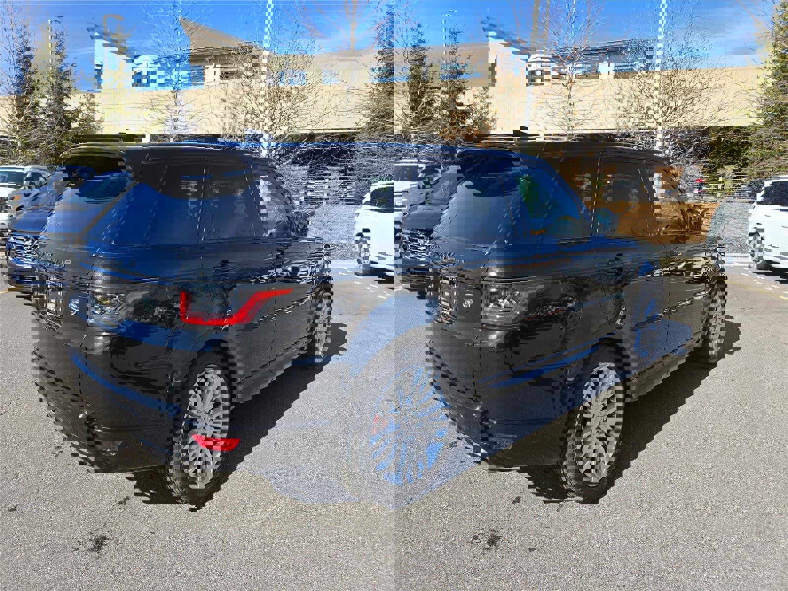 Used 2018 Land Rover Range Rover Sport Supercharged image 3