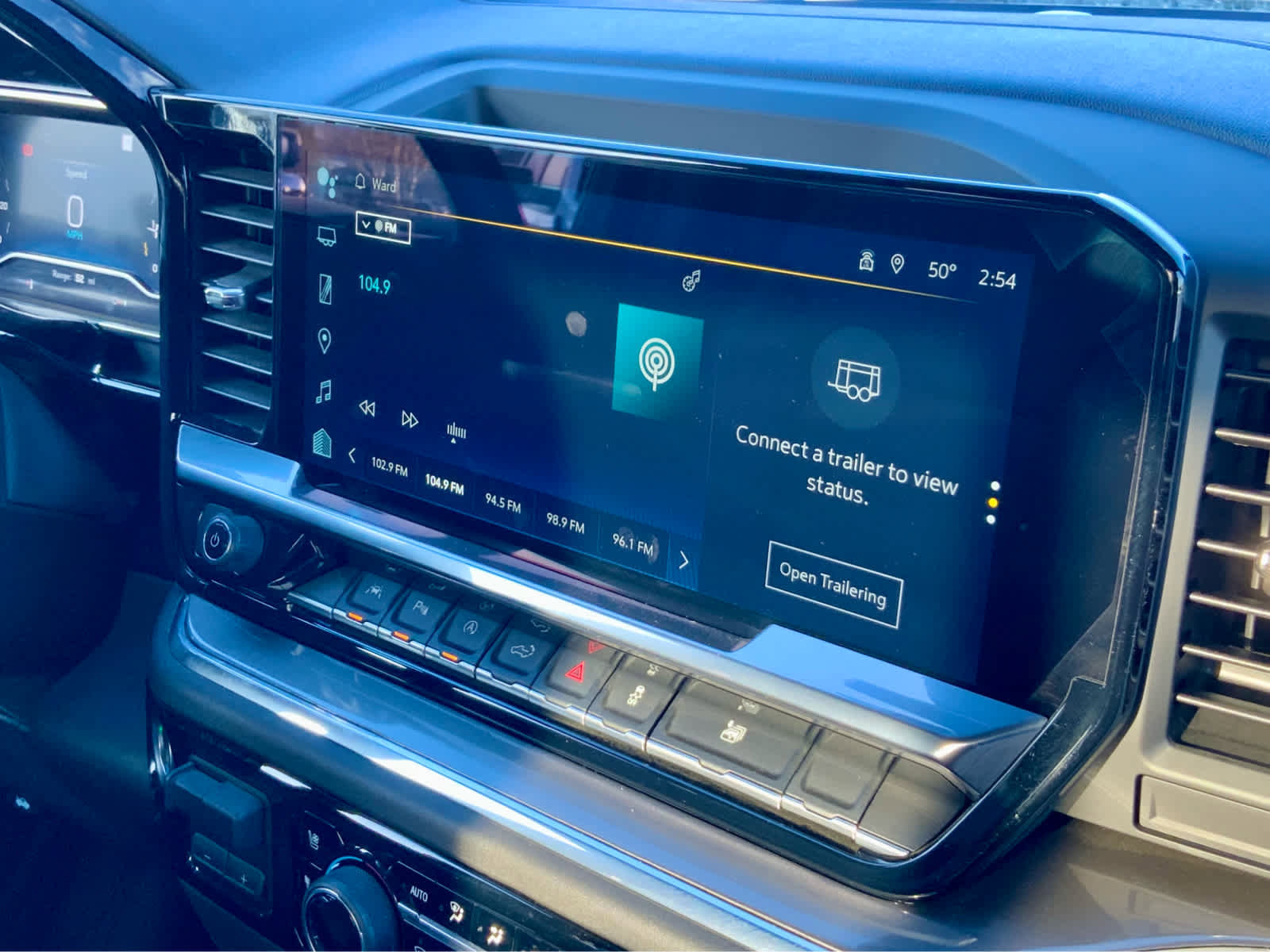 Used 2024 Chevrolet Silverado 1500 High Country w/ Technology Package image 46