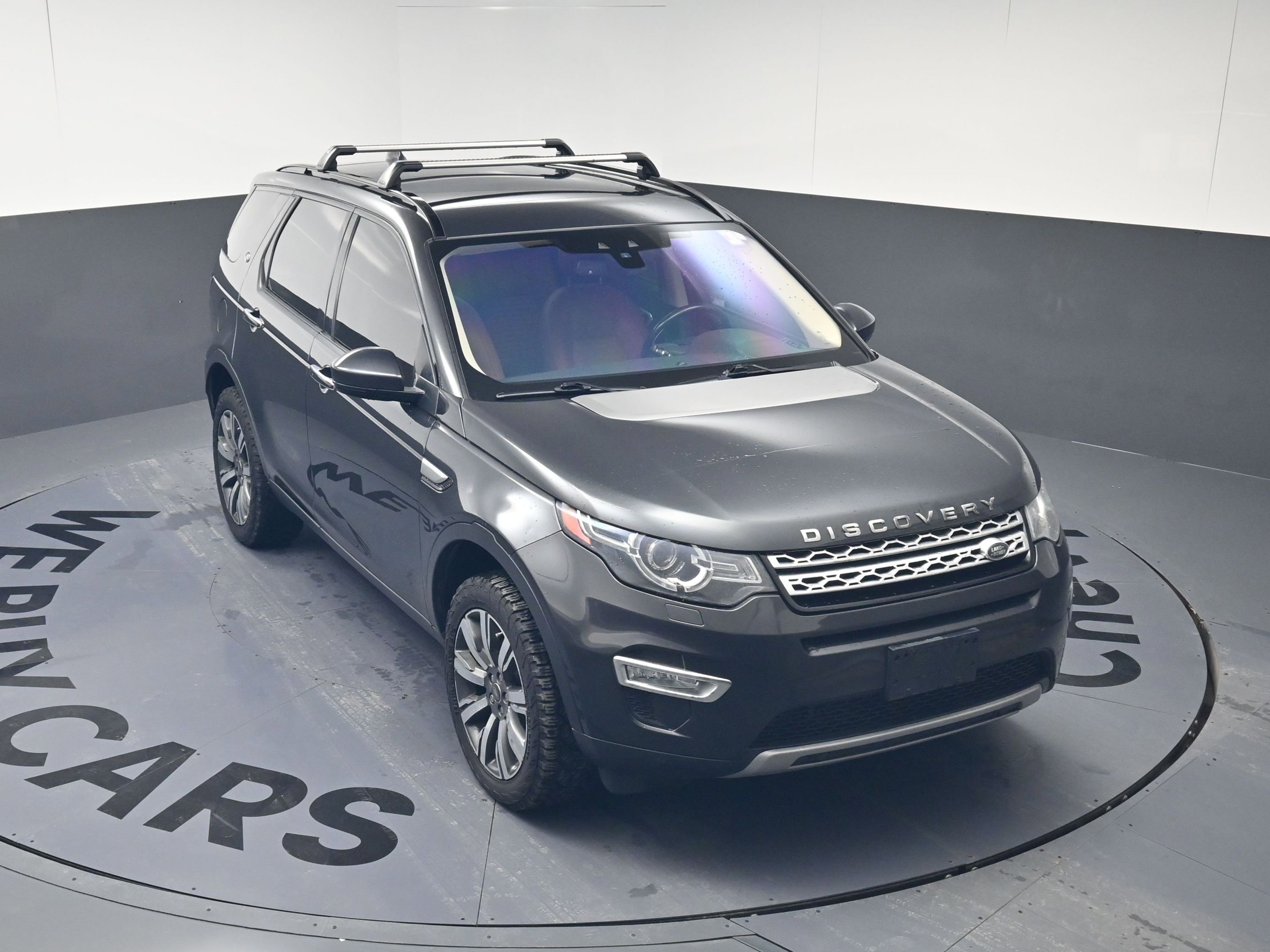 Used 2017 Land Rover Discovery Sport HSE Luxury image 14