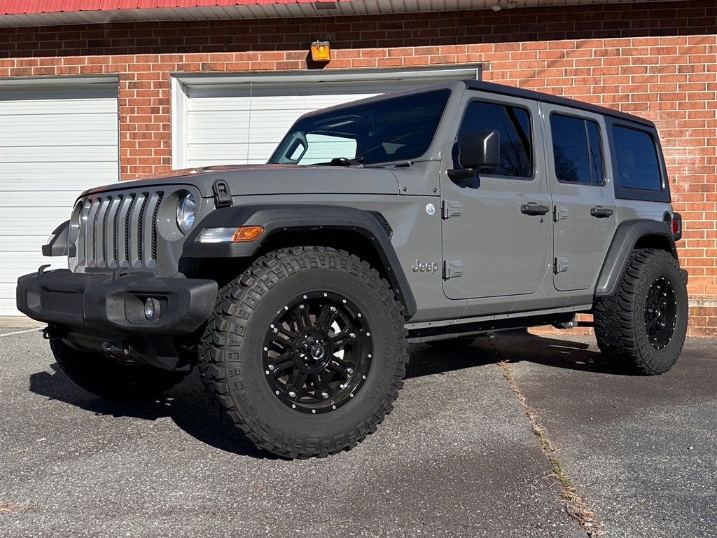 Used 2019 Jeep Wrangler Unlimited Sport S image 2