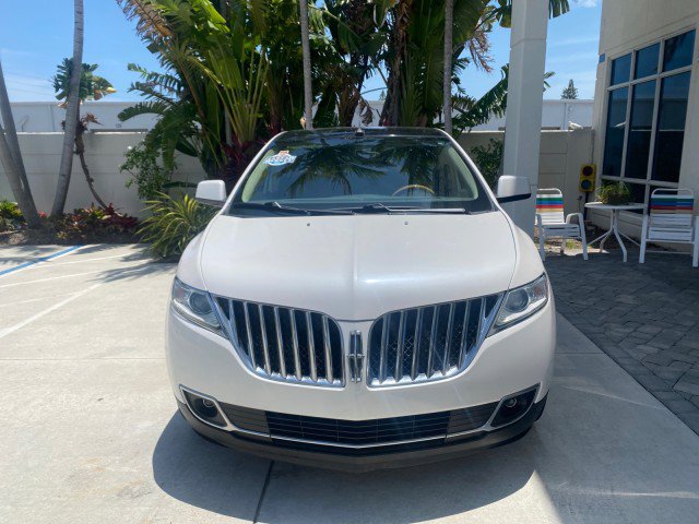 Used 2011 Lincoln MKX 2WD w/ 102A Rapid Spec Order Code image 3