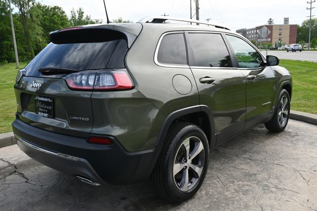 Used 2019 Jeep Cherokee Limited AWD/4WD image 5