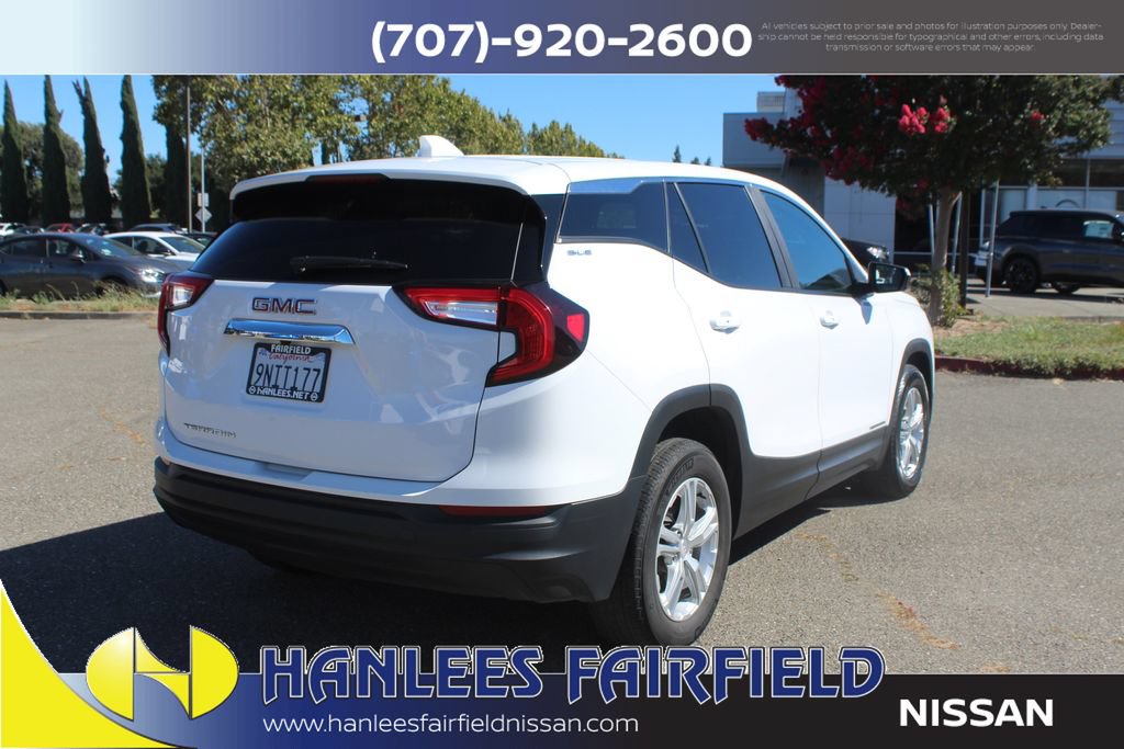 Used 2024 GMC Terrain SLE FWD image 7