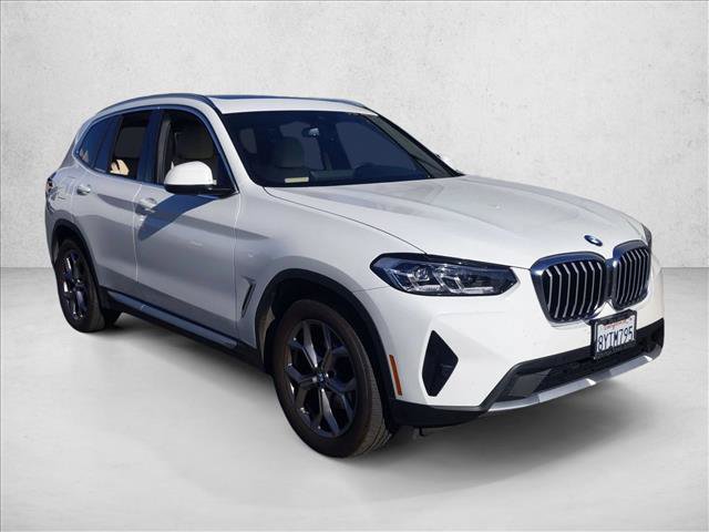 Used 2022 BMW X3 xDrive30i w/ Convenience Package AWD/4WD image 3