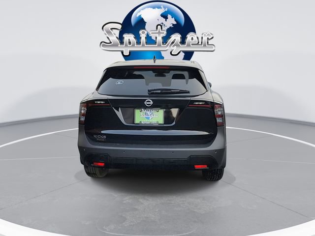 Used 2025 Nissan Kicks SV image 7