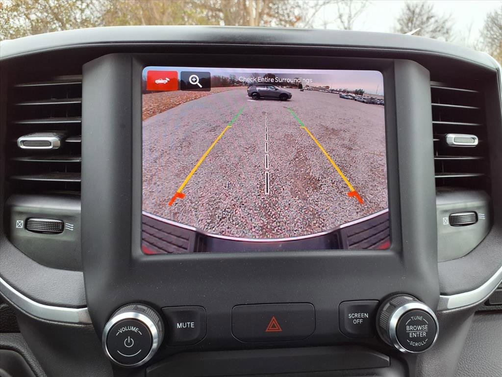 Used 2024 RAM 2500 Big Horn w/ Bed Utility Group image 6