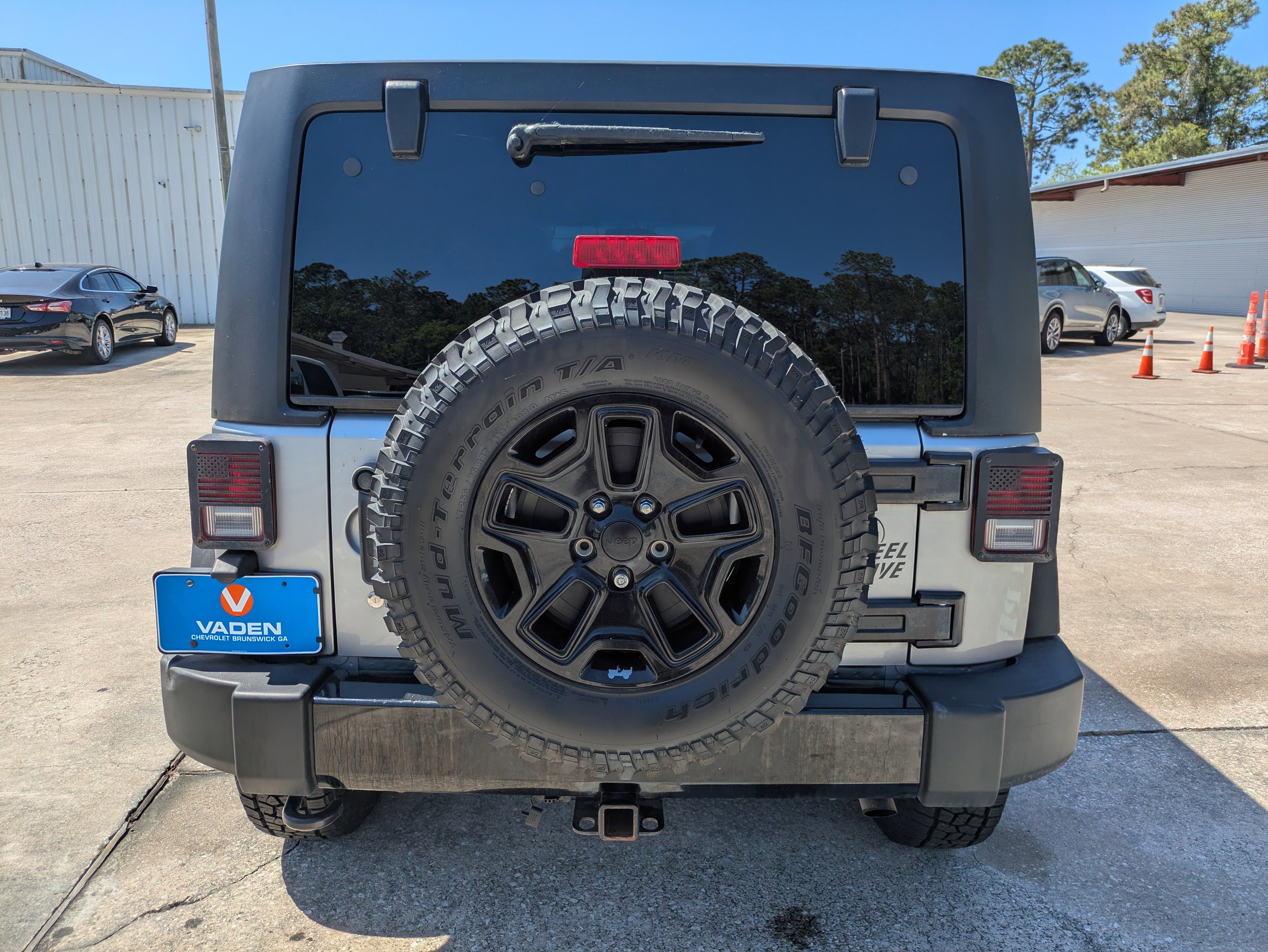Used 2015 Jeep Wrangler Unlimited Sport image 22