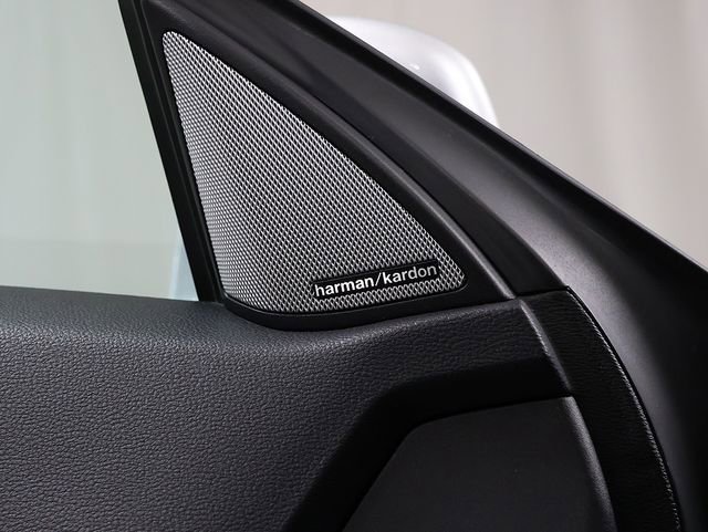 Used 2012 Mercedes-Benz E 350 Cabriolet image 25