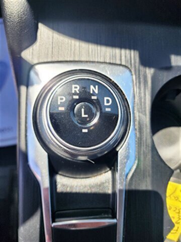 Used 2020 Ford Escape SE image 34