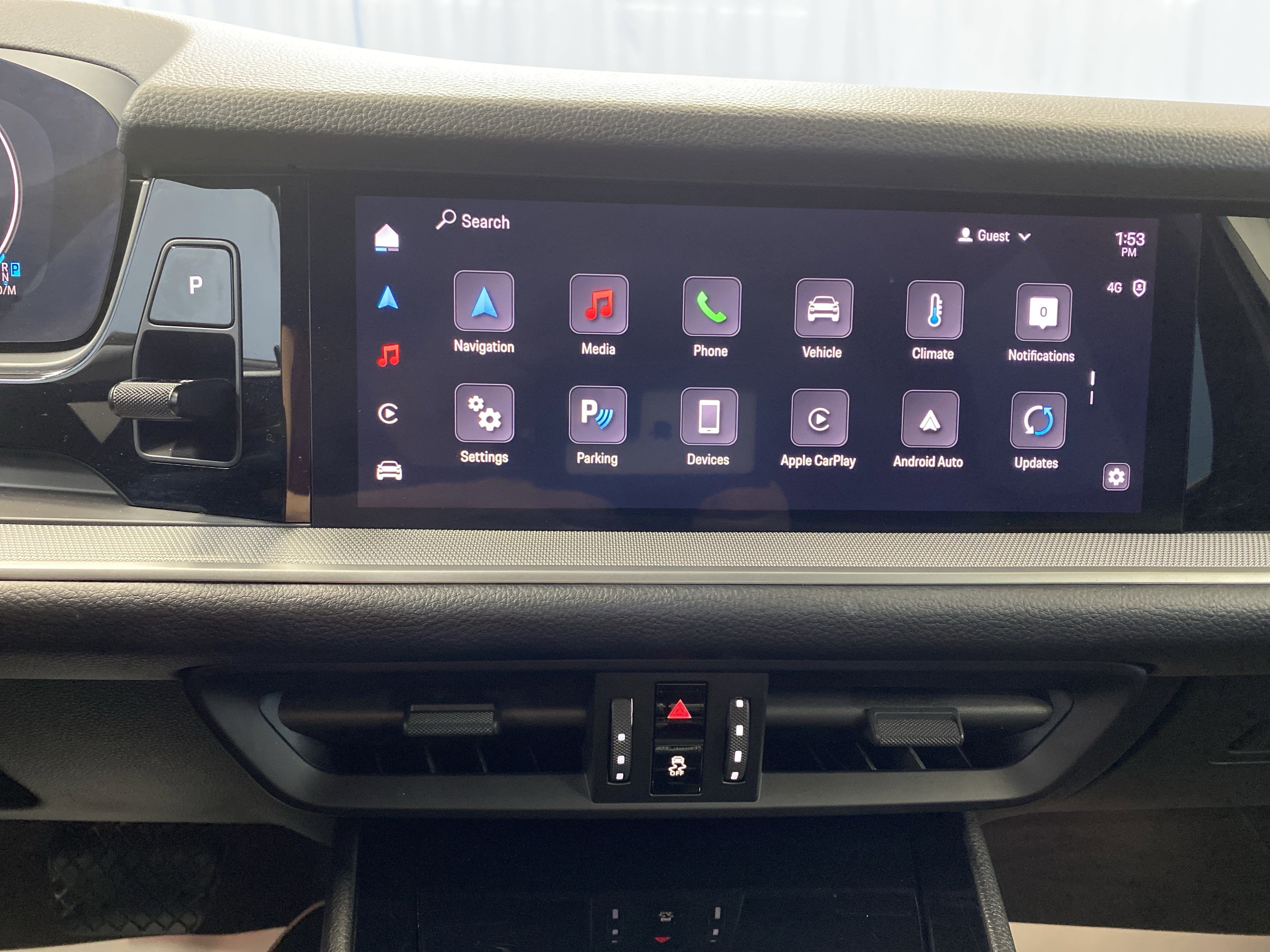 Used 2024 Porsche Cayenne image 17