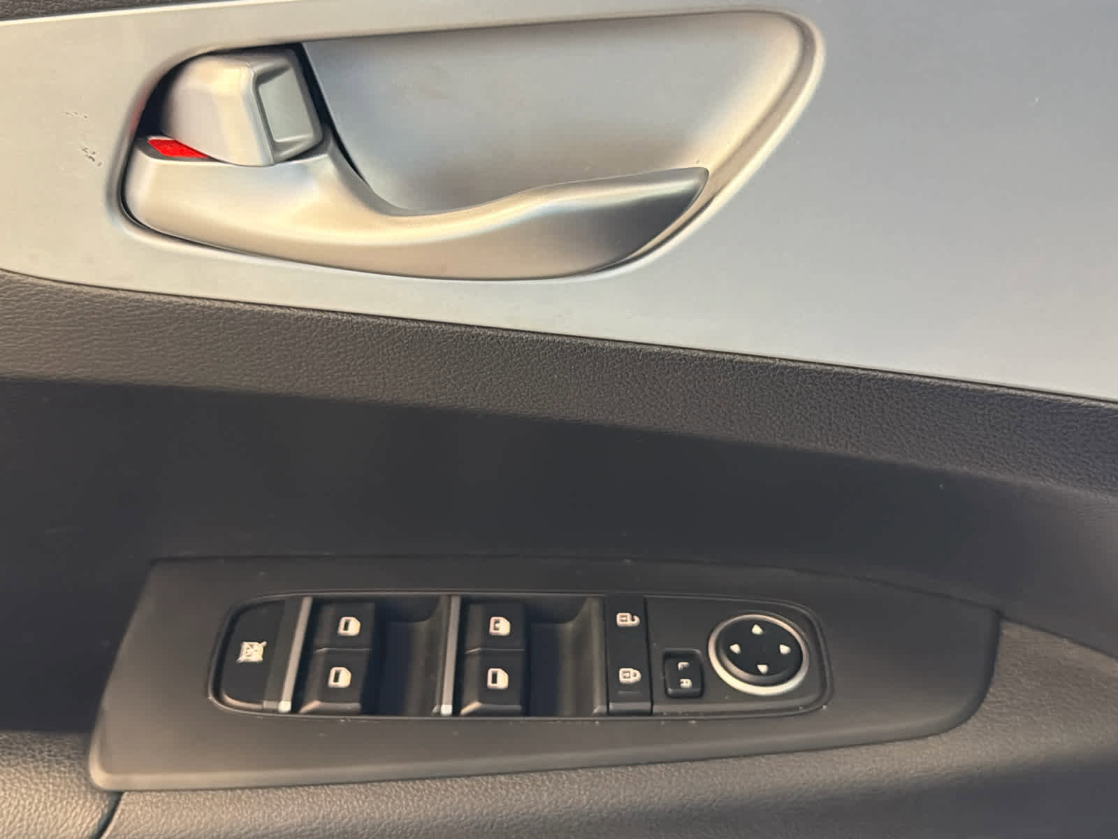 Used 2023 Kia Forte LXS FWD image 18