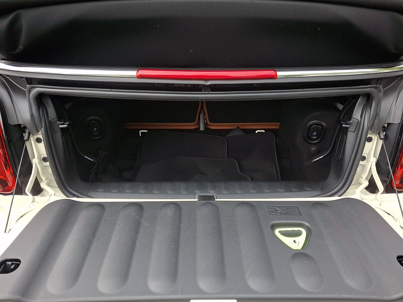 Used 2022 MINI Cooper S FWD image 29